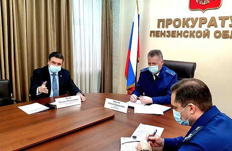 Уполномоченный по защите прав предпринимателей в Пензенской области провел совместный с прокурором региона Алексеем Павловым прием